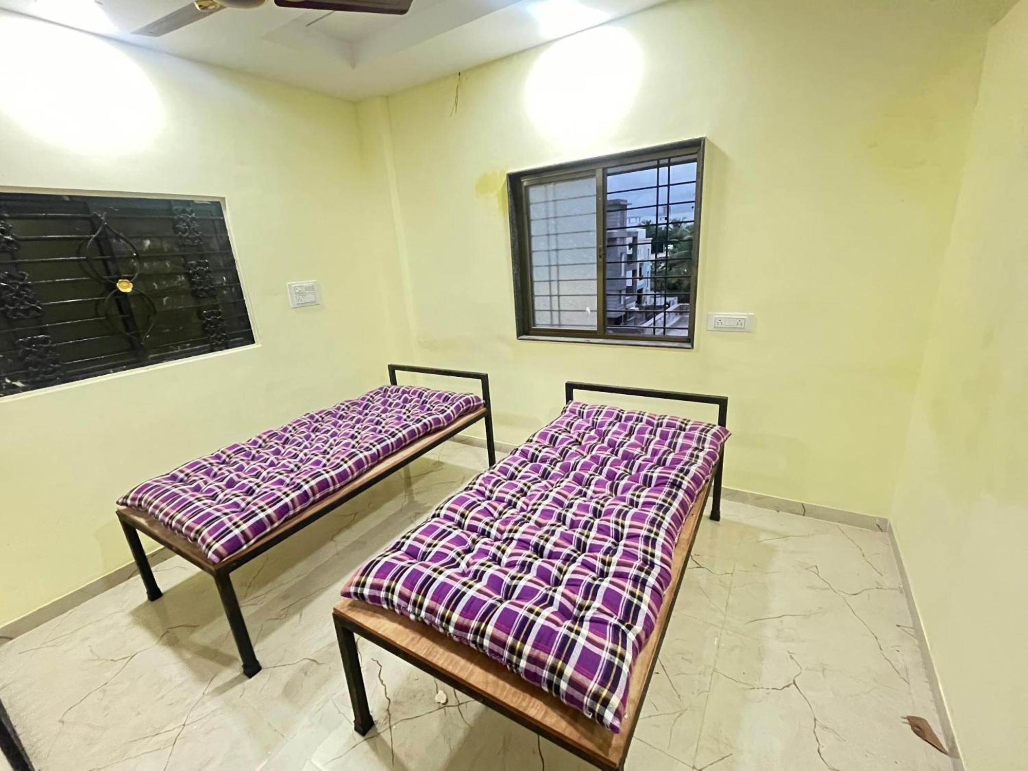Shree Swami Samarth Pg Rooms For Boys Solapur Exterior photo