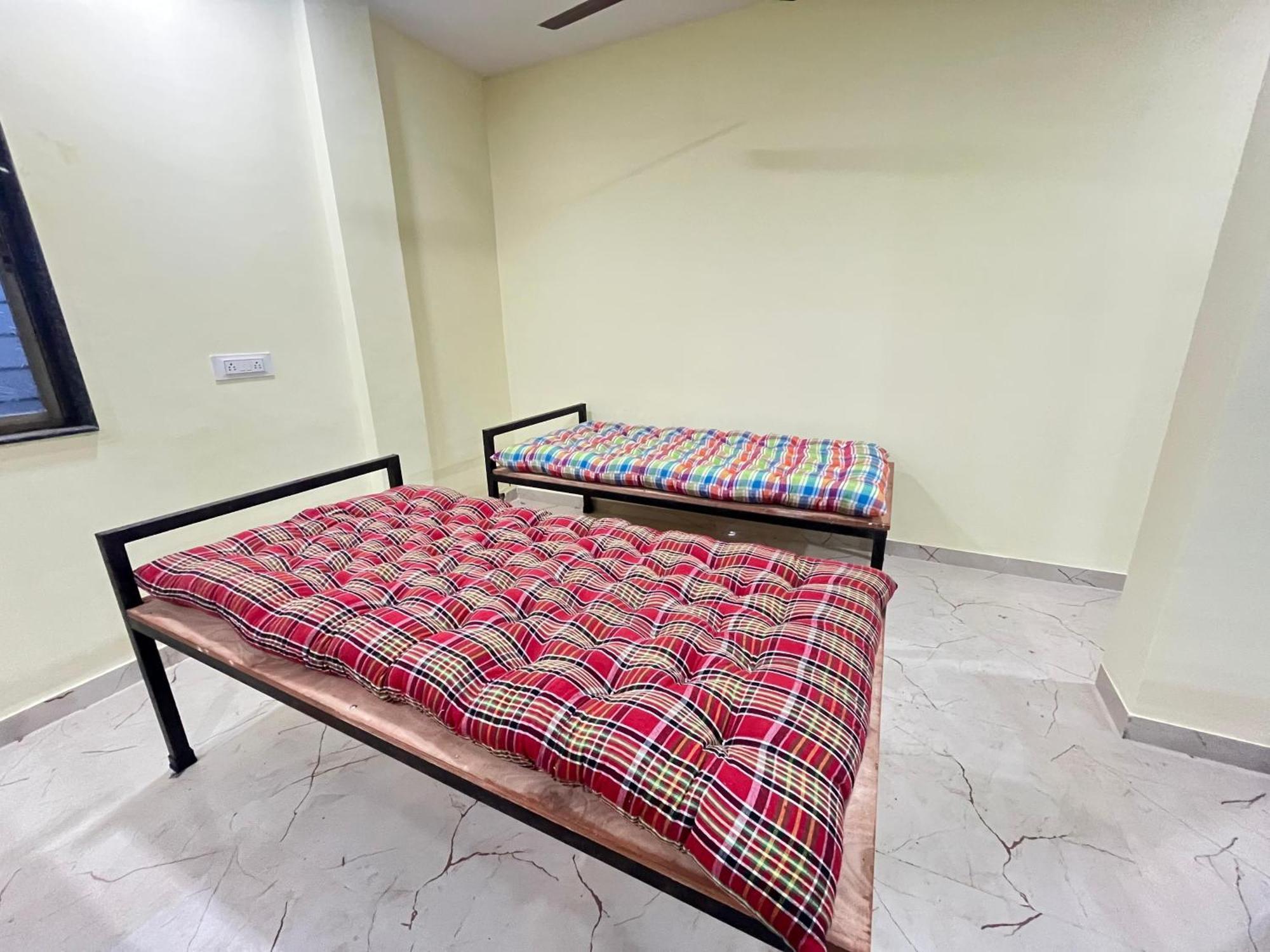 Shree Swami Samarth Pg Rooms For Boys Solapur Exterior photo