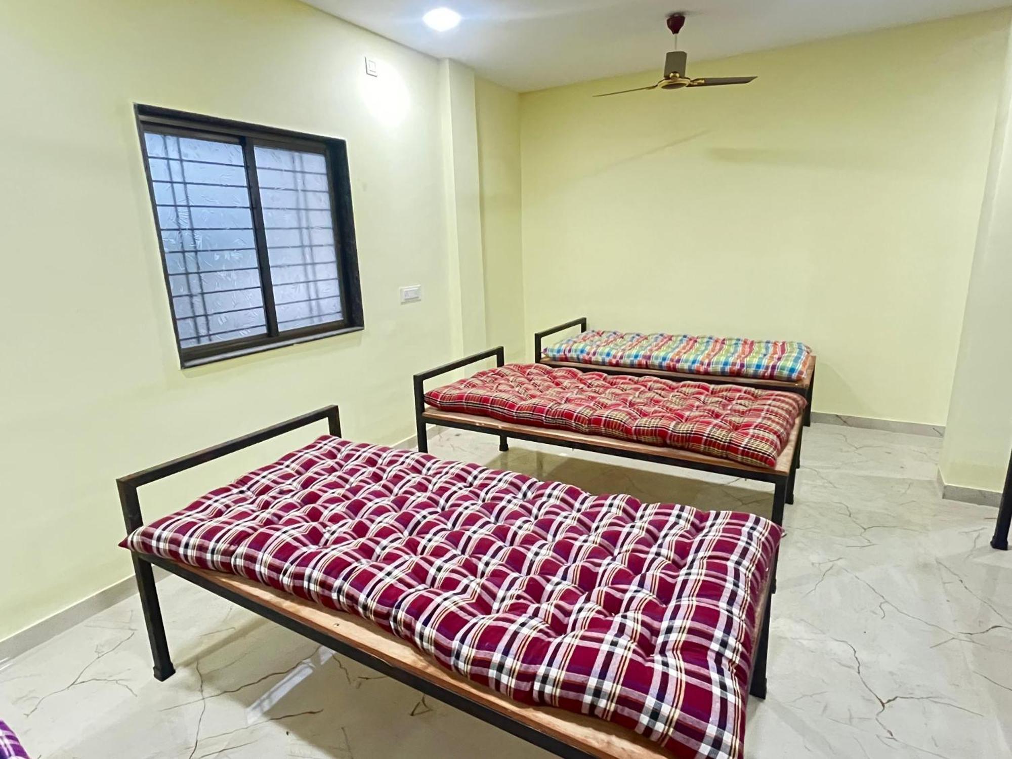Shree Swami Samarth Pg Rooms For Boys Solapur Exterior photo